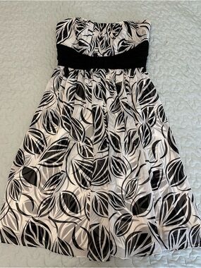 maxi black dress with sleeves Black Strapless Ruched Cocktail Dress main image 0